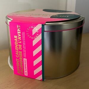 New 2025 Holiday Sephora Christmas 24 Surprises Advent Calendar In Box